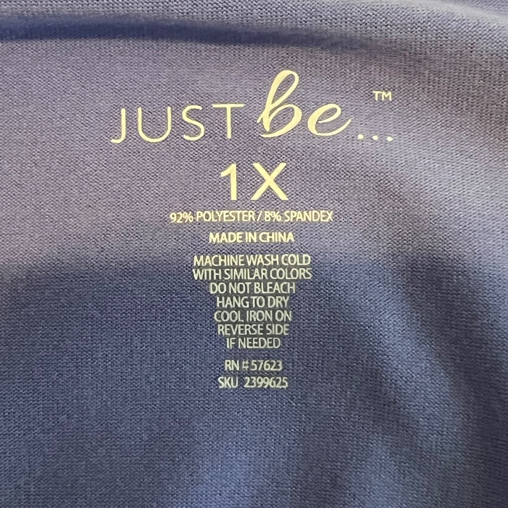 Just Be Cold Shoulder Shirt size 1X - Picture 7 of 7